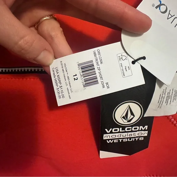 Volcom women’s Red/Orange One Piece wetsuit bathing suit - Picture 5 of 5